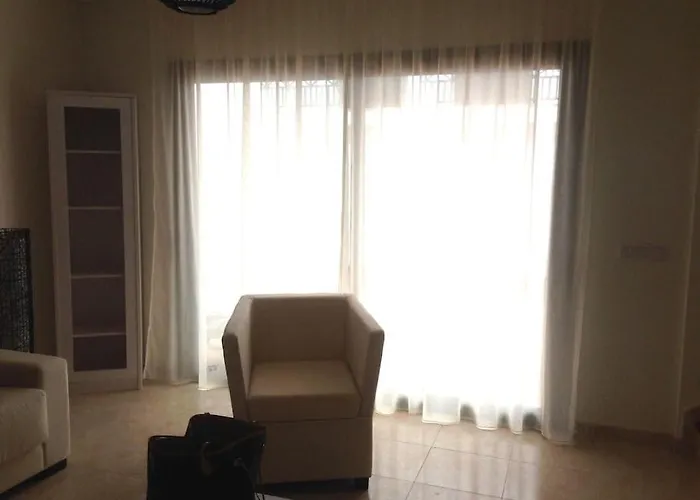 Hotel White Beach
